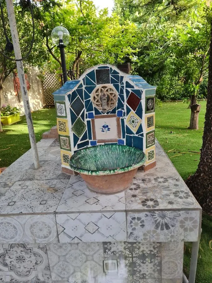 L'Antica Cantina Usini Bed and breakfast